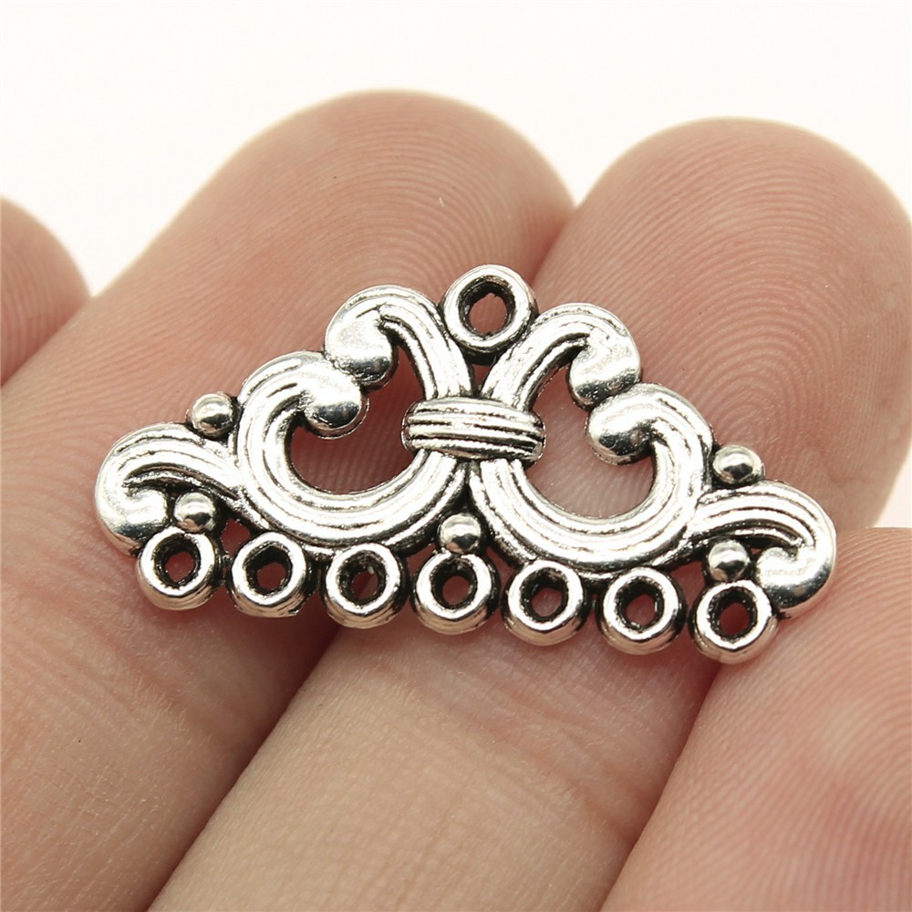 antique silver color