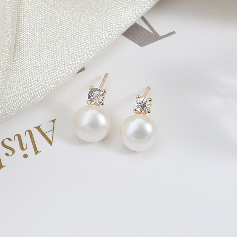 6:Natural white + gold