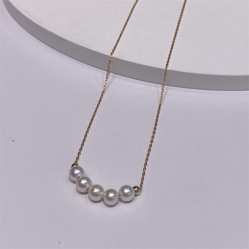 4:Gold chain-5 beads
