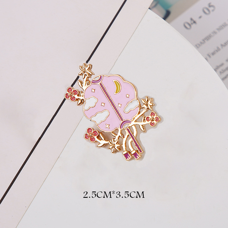 Moonlight Treasure Fan