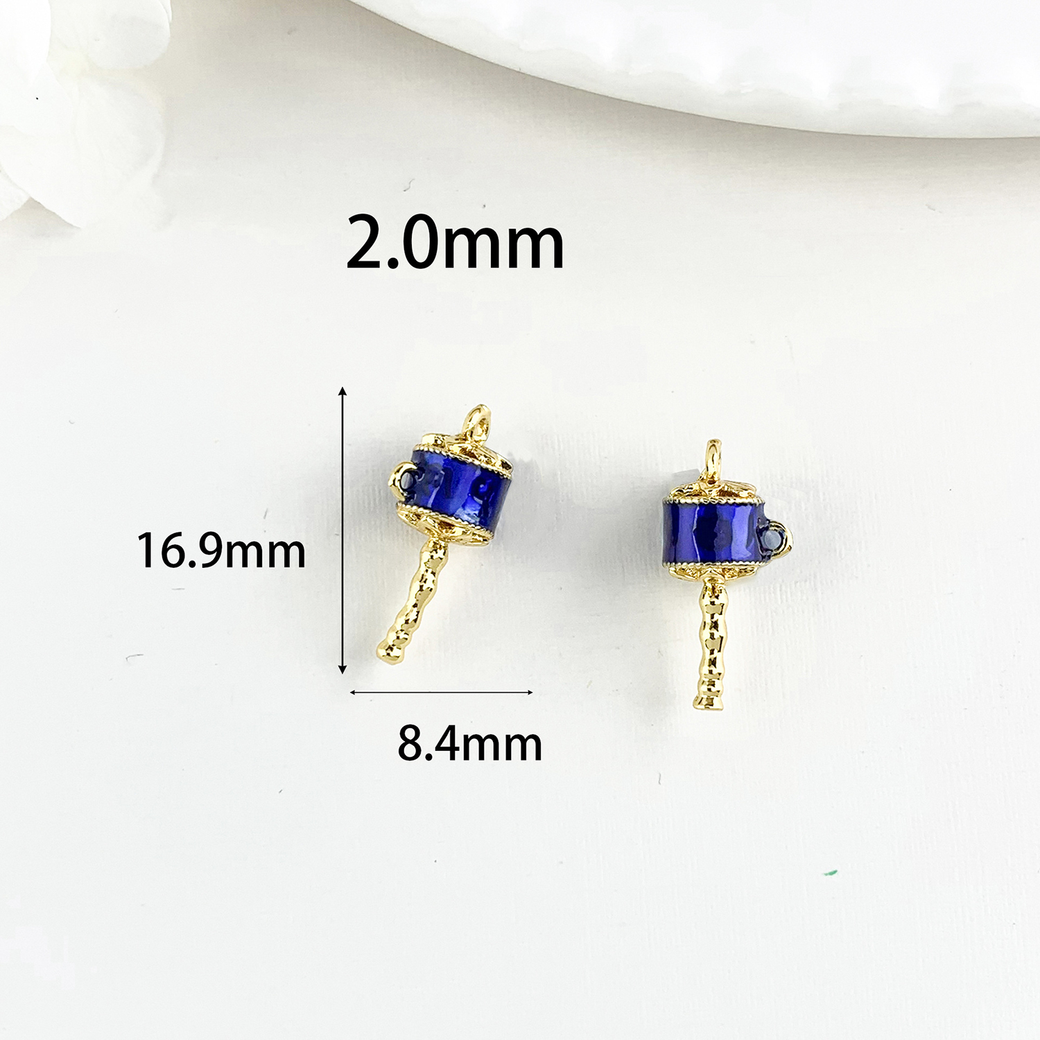 19:Cz297 hand beaded gold