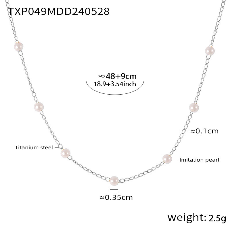 Steel-colored necklace