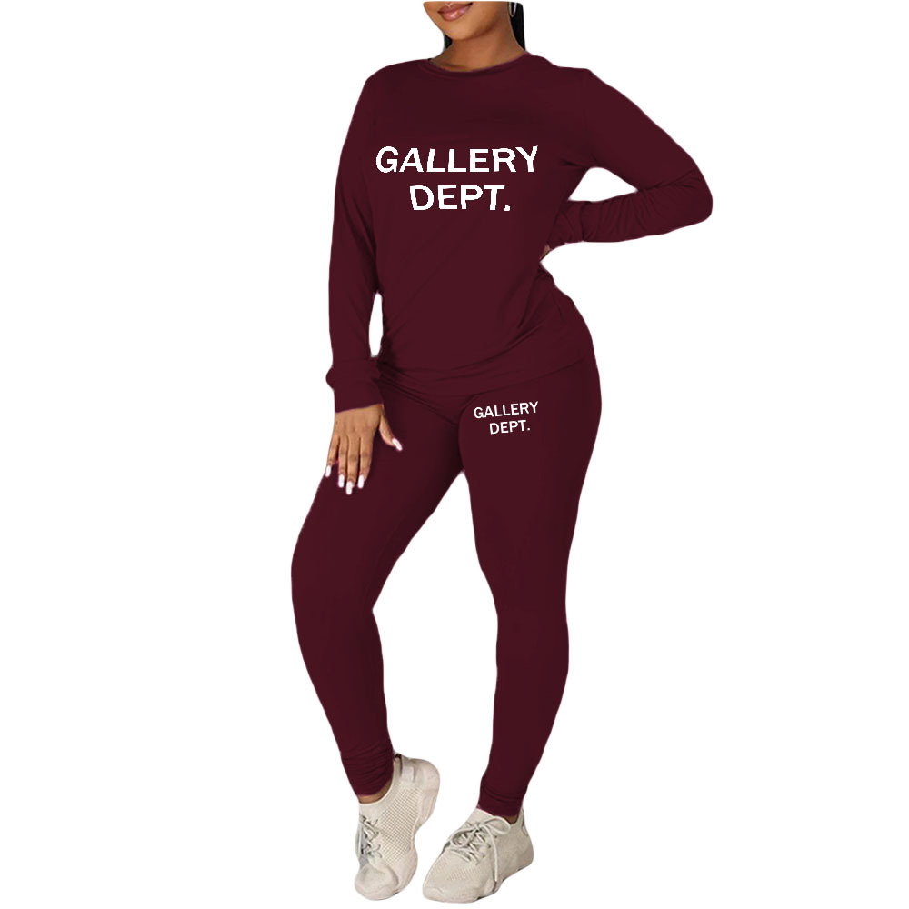 Burgundy [white]