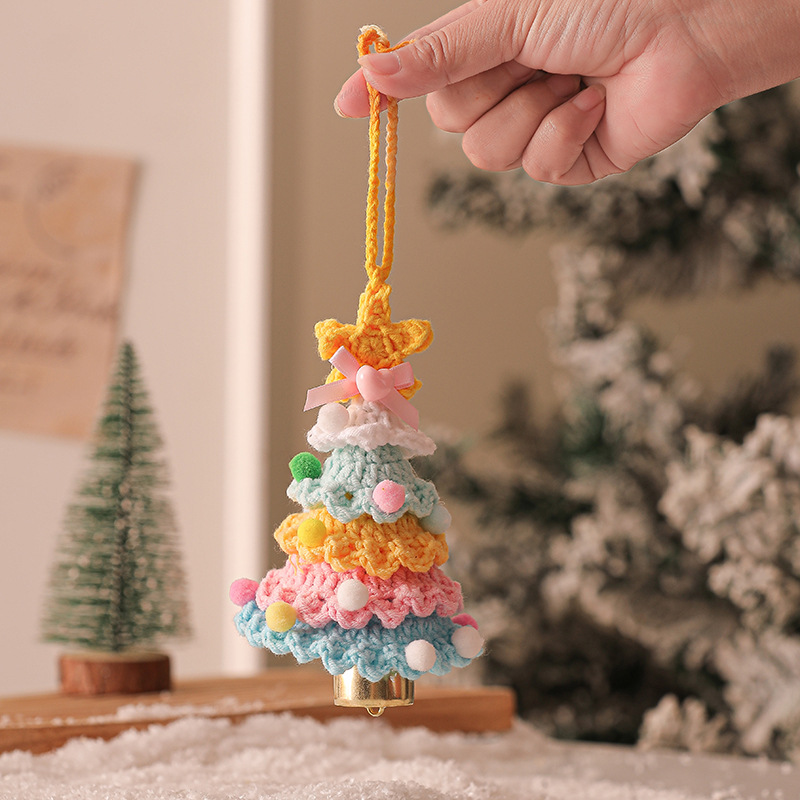 Christmas tree bell pendant type d