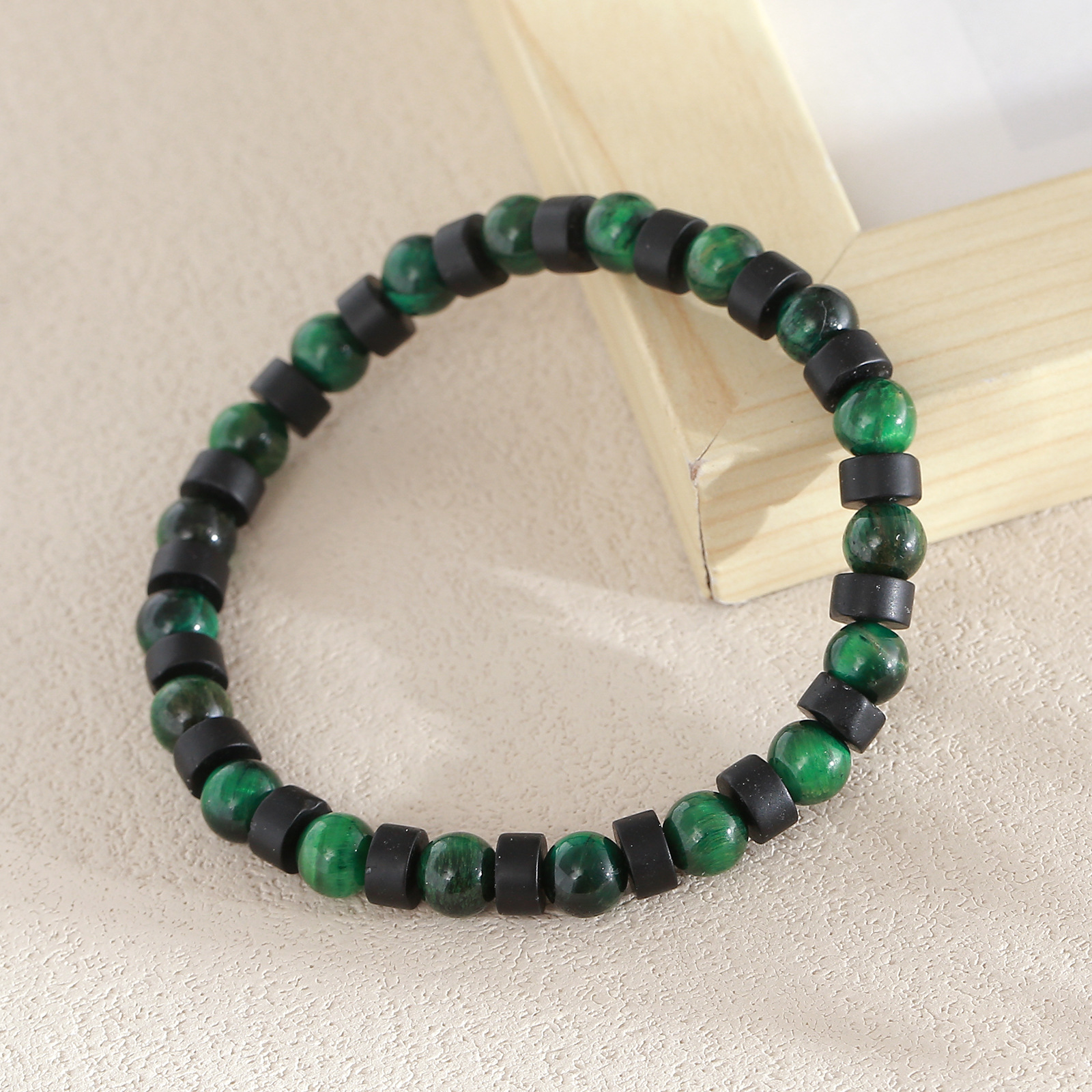1:6mm green tiger eye nae08-7