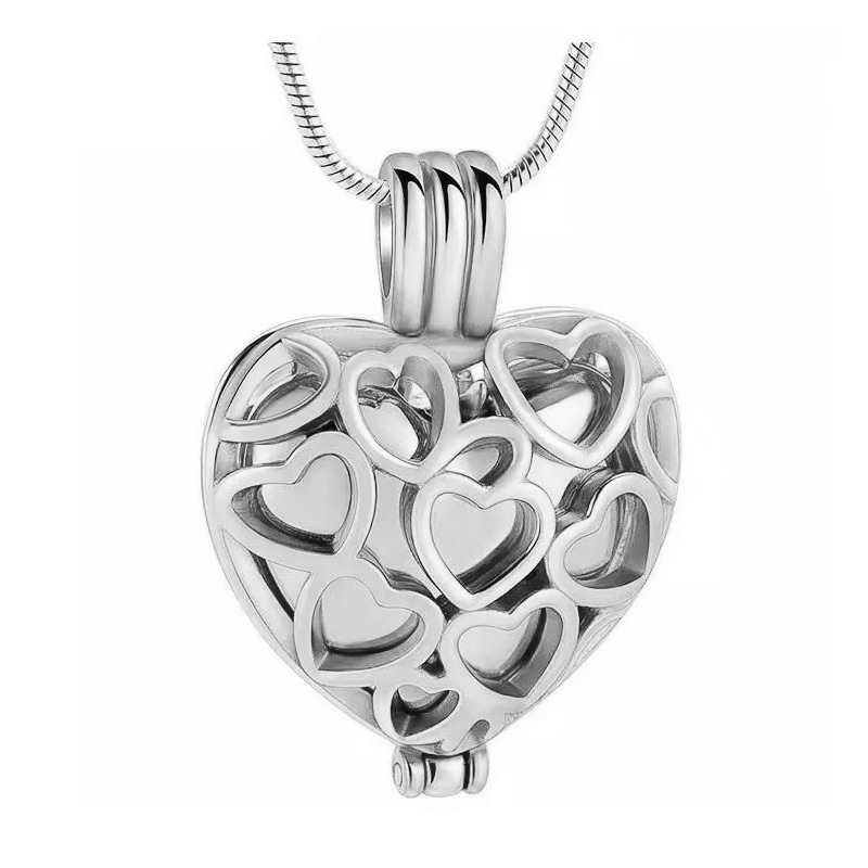 1:Silver hollow heart pendant