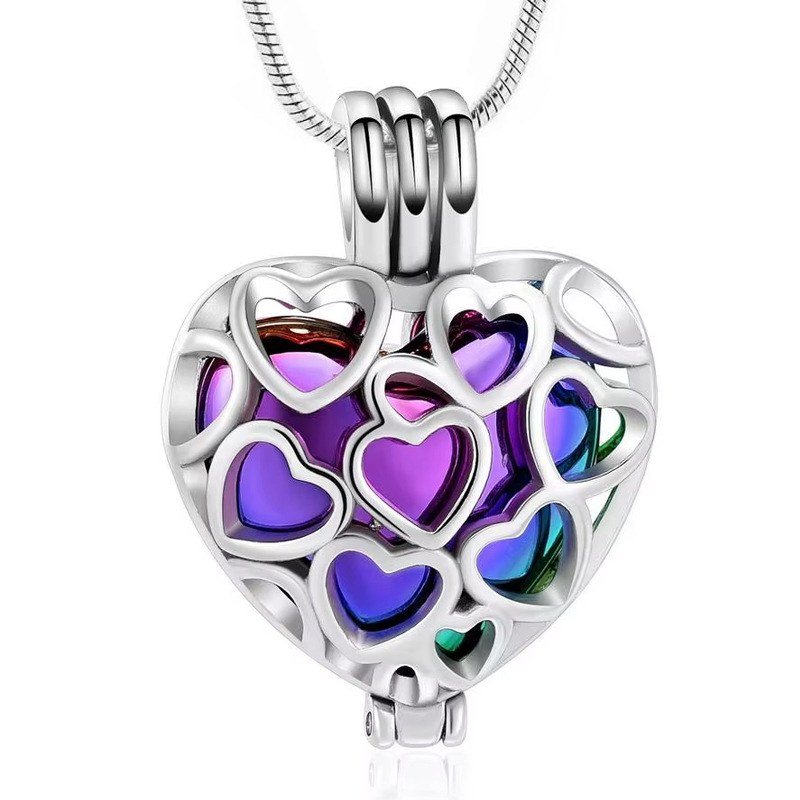 8:Silver color hollow heart pendant