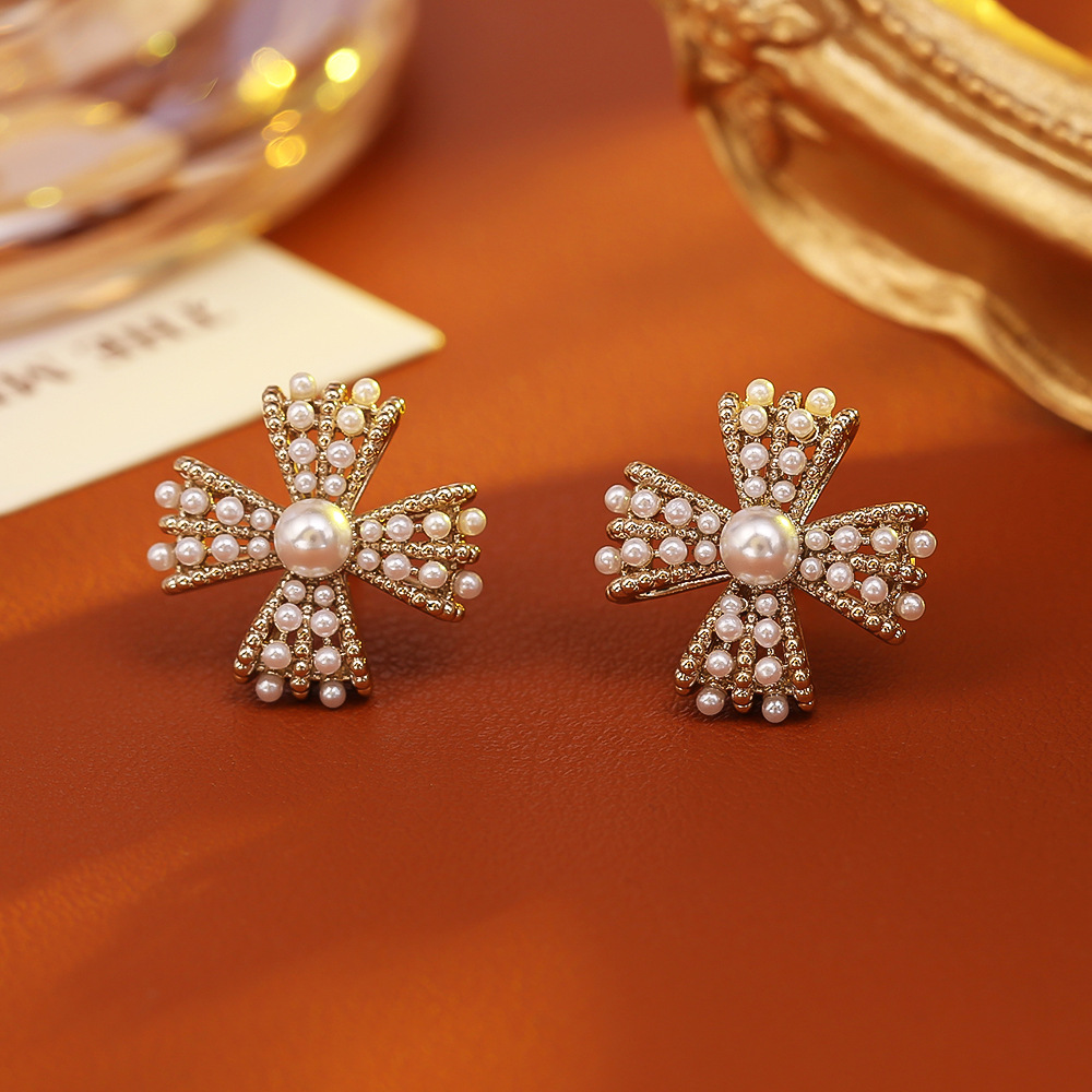 3:Brown natural freshwater pearl earrings