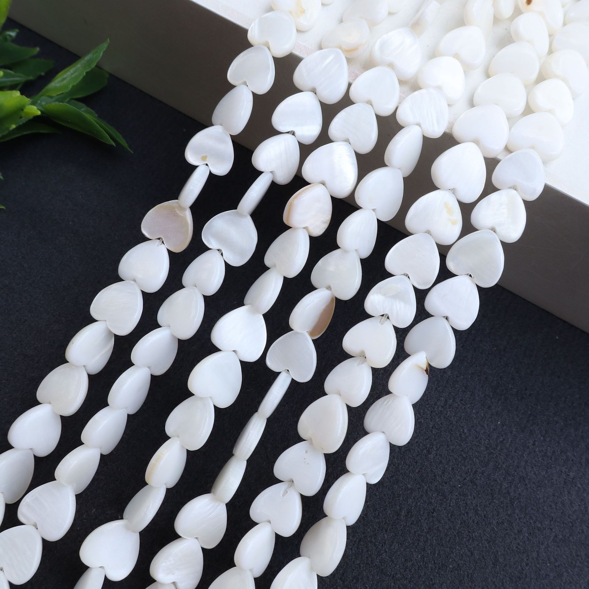 2:Polished vertical hole 8x8mm