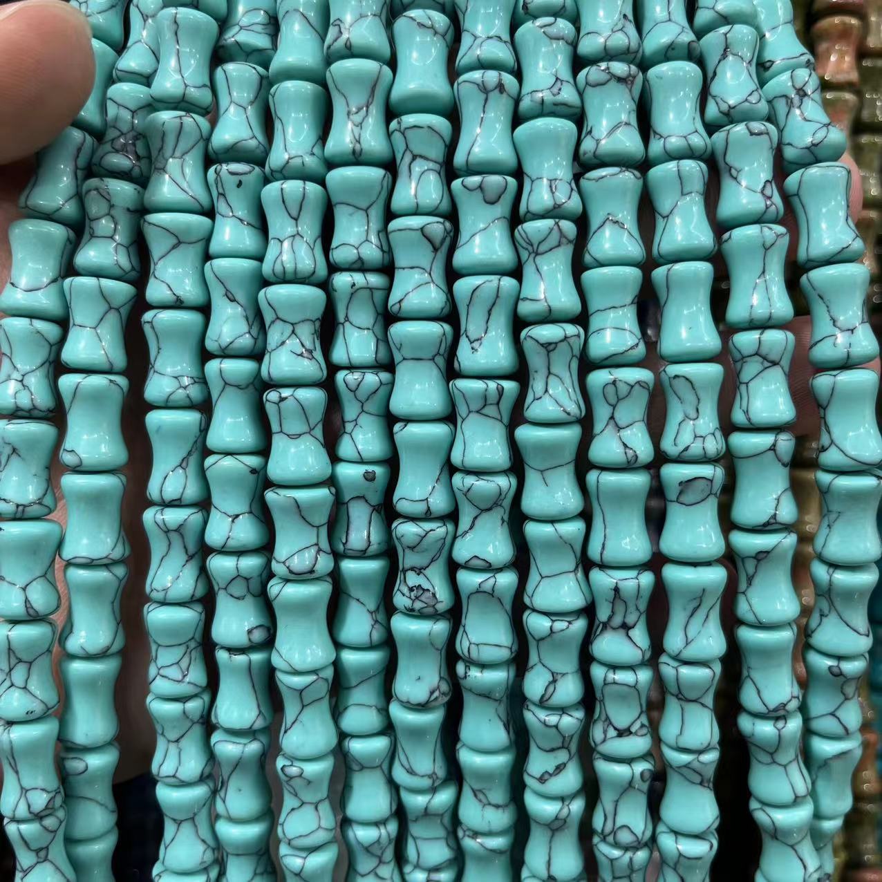 Turquoise 