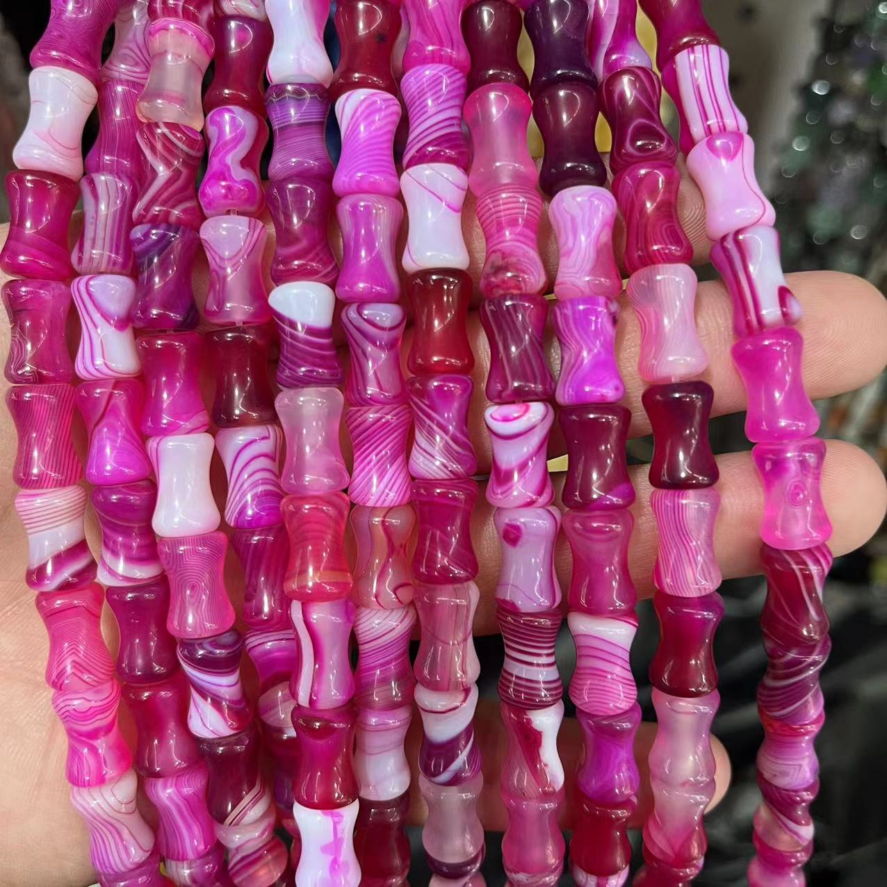 30:Pink striped agate