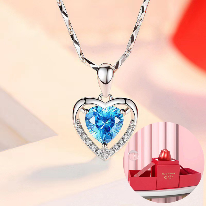 1:Eternal Heart Blue Diamond lifting rose gift box
