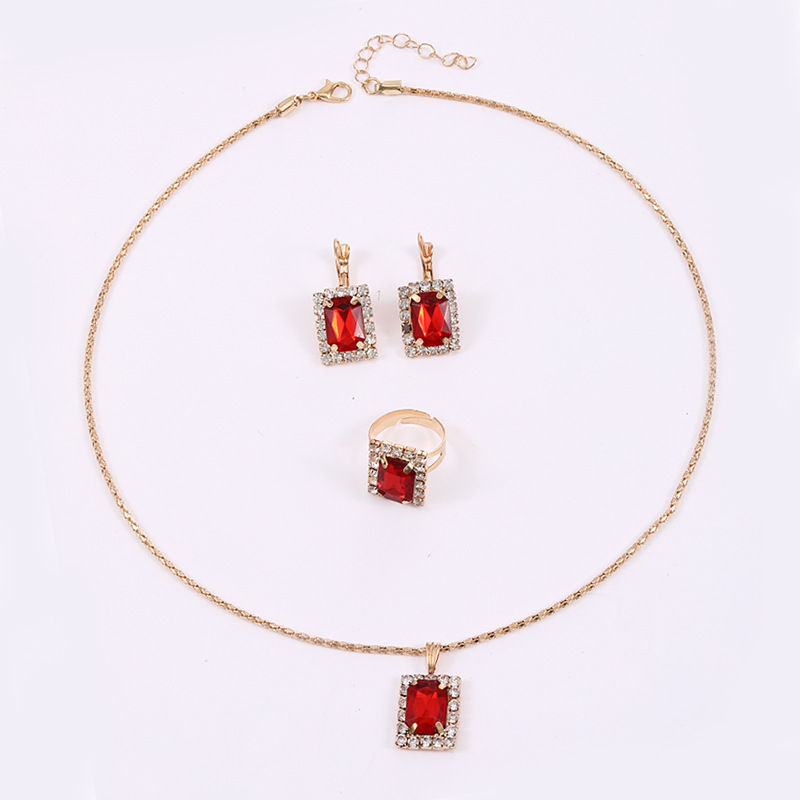 17:CK0159 Red Square (Set of 3)