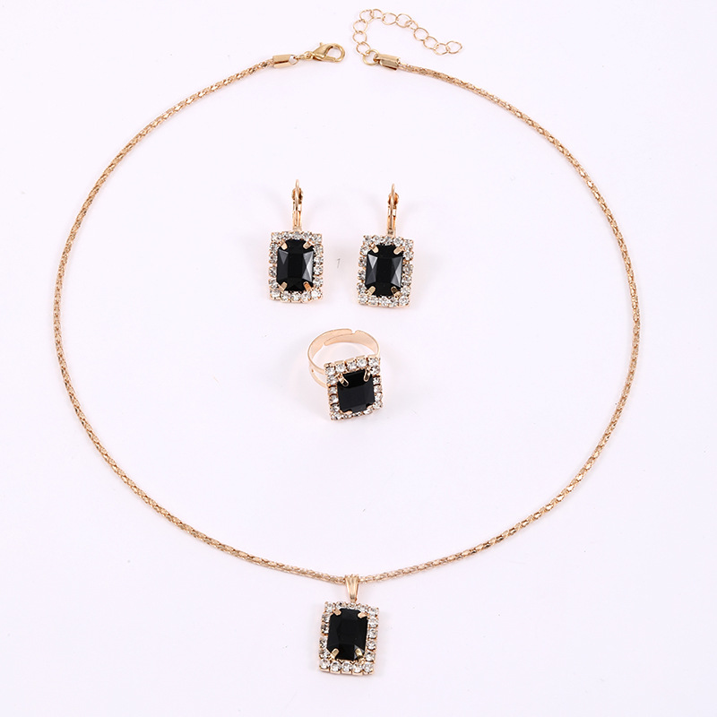 21:CK0158 Black Square (Set of 3)