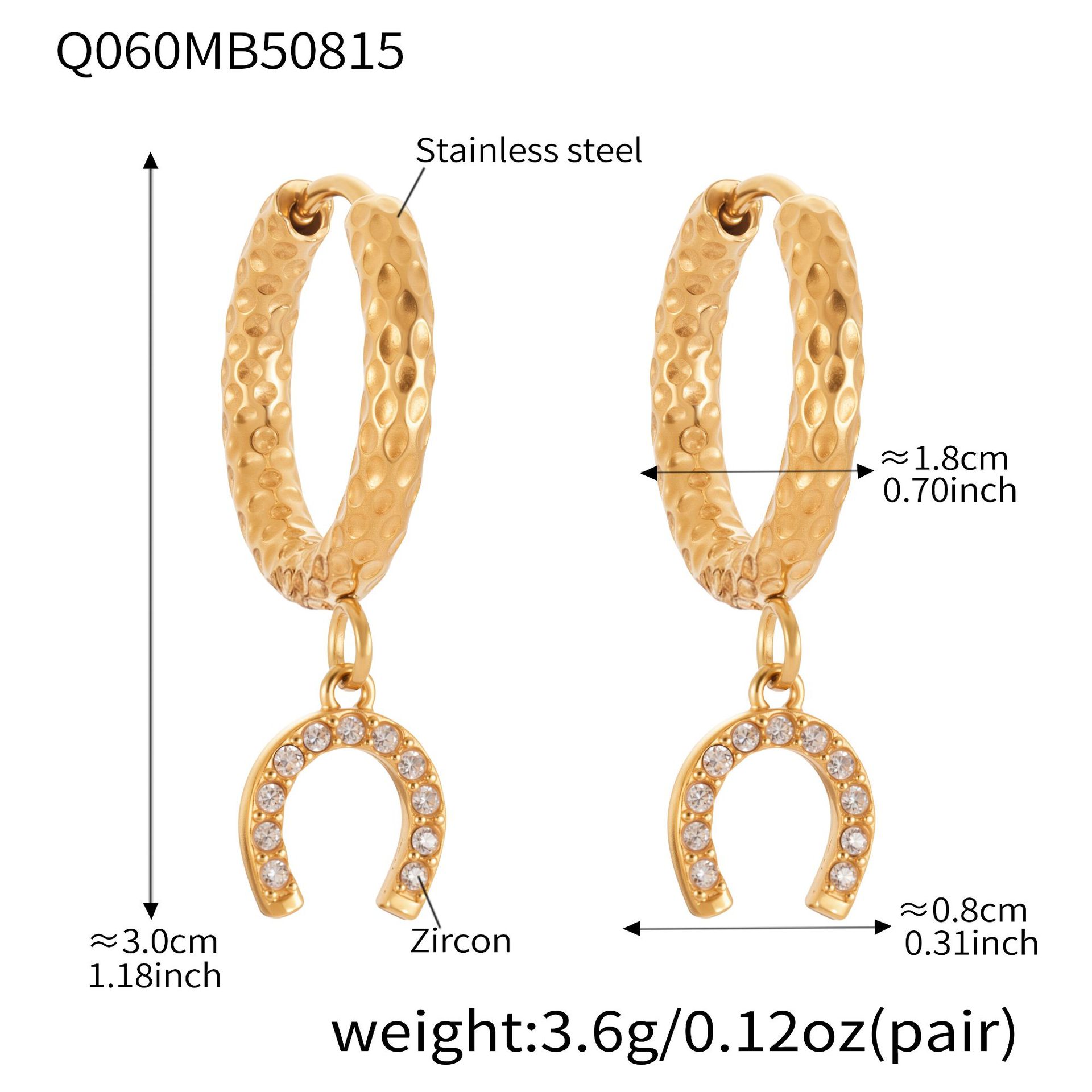 5:Q060- Golden Horseshoe-shaped zirconia earrings