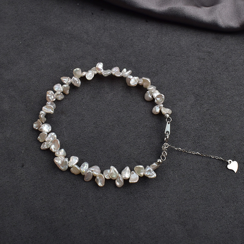 2:Bracelet length is about 15cm   5cm extension chain