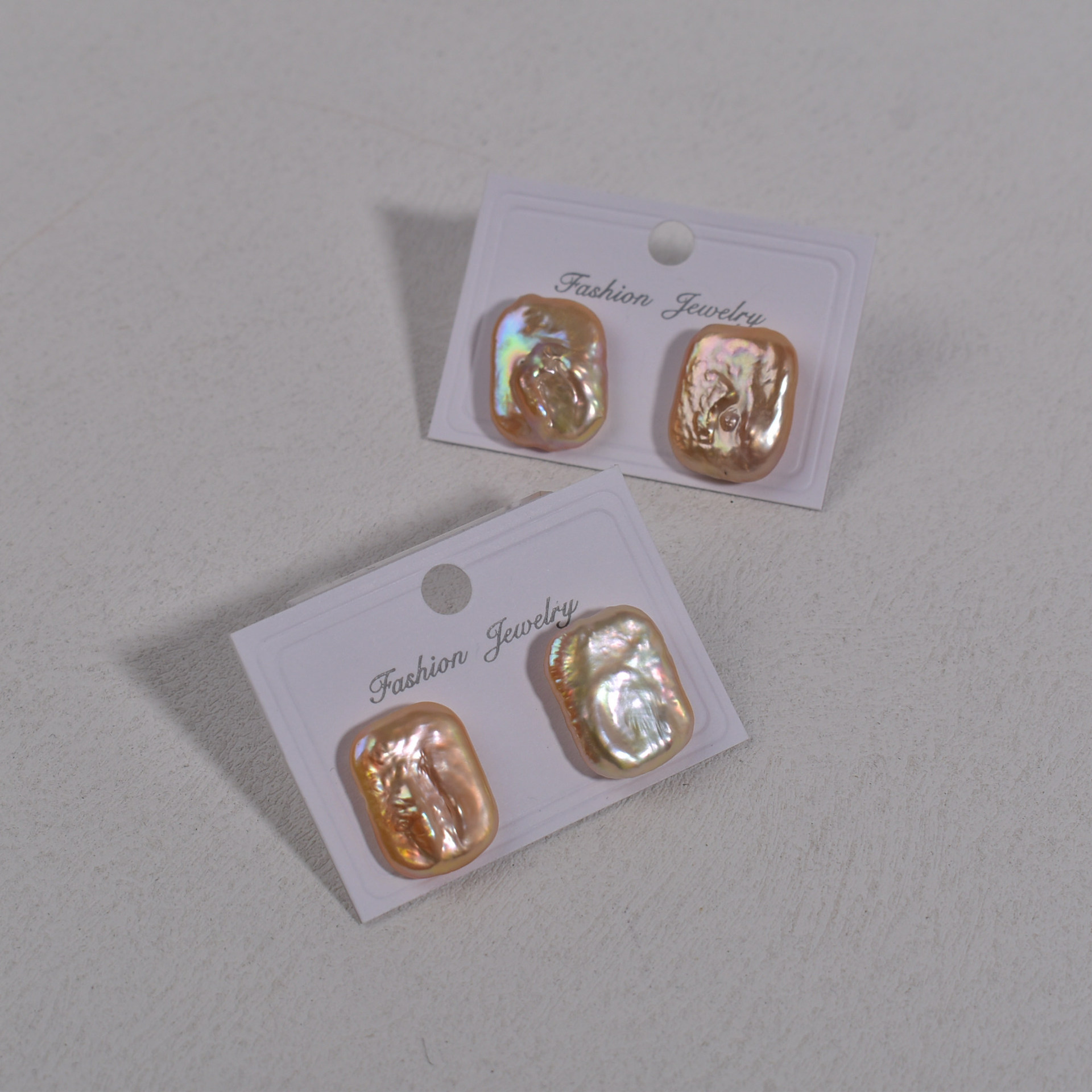 2:Natural pink square