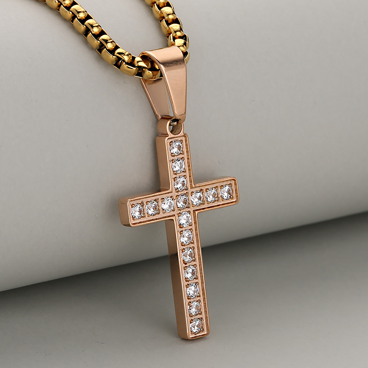 color de rosa dorada