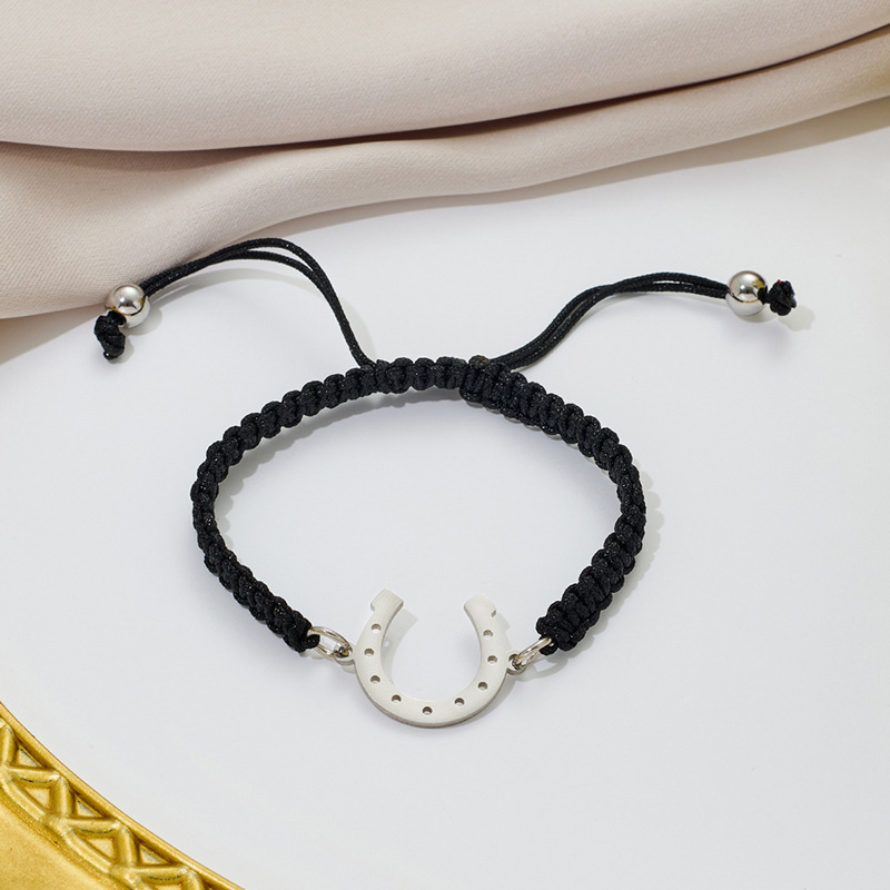 4:Steel-colored black rope