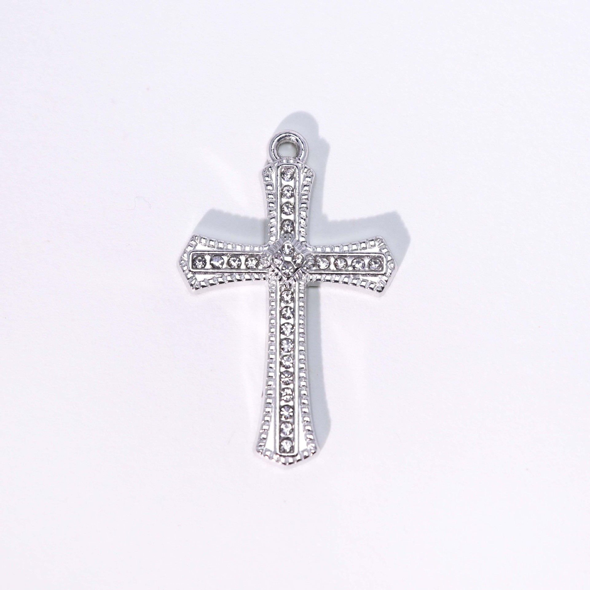 4:Single cross pendant