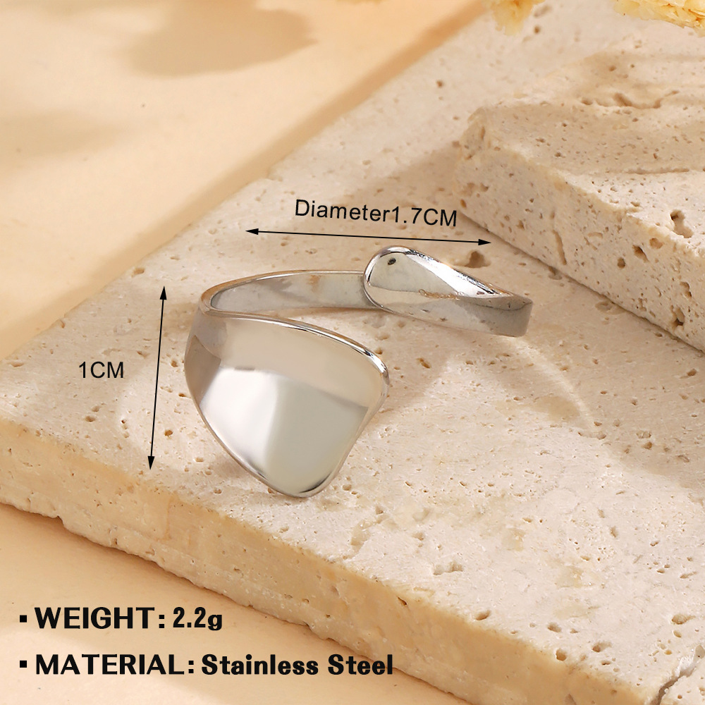 2:Steel color ring 1097