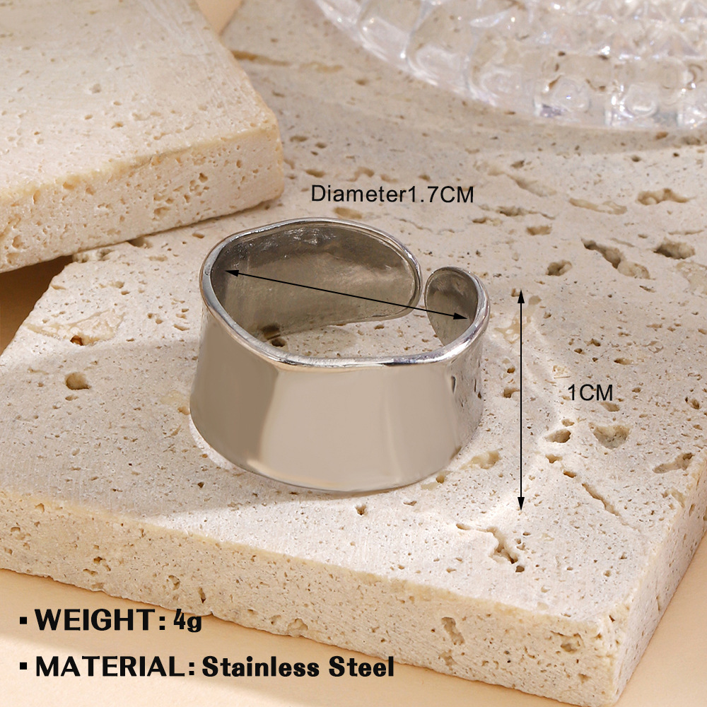 6:Steel color ring 1059