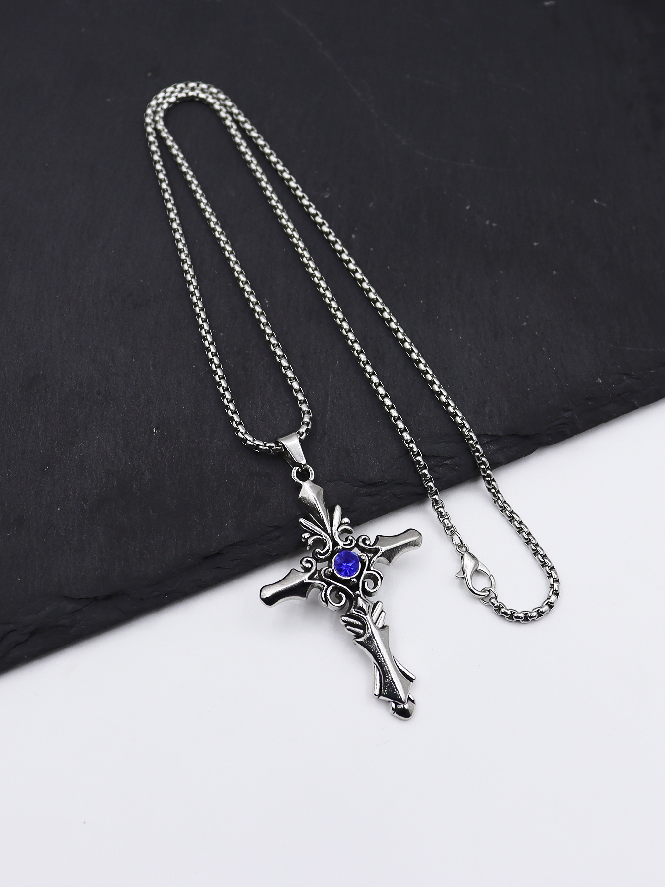 5:Blue [with 60cm square pearl chain]