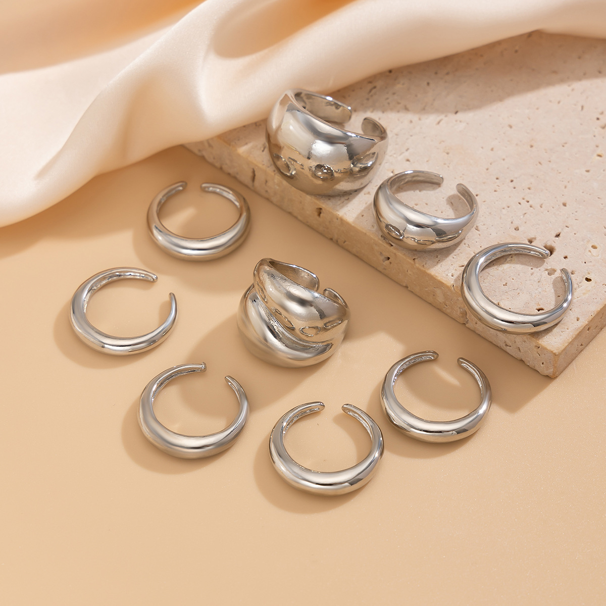 4:Silver nine-piece set