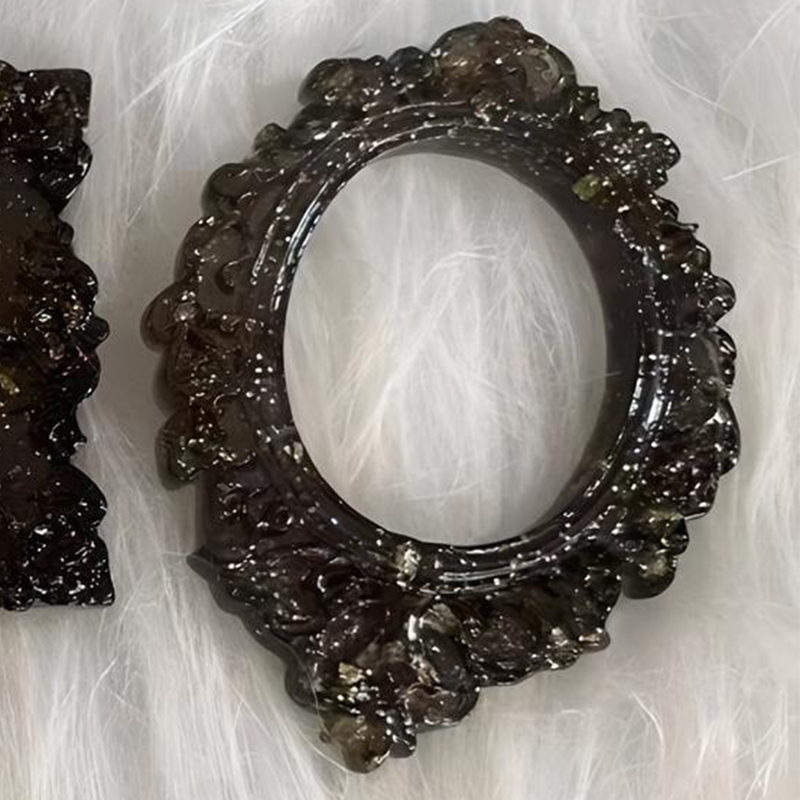 4:D gold foil 71x54x7mm