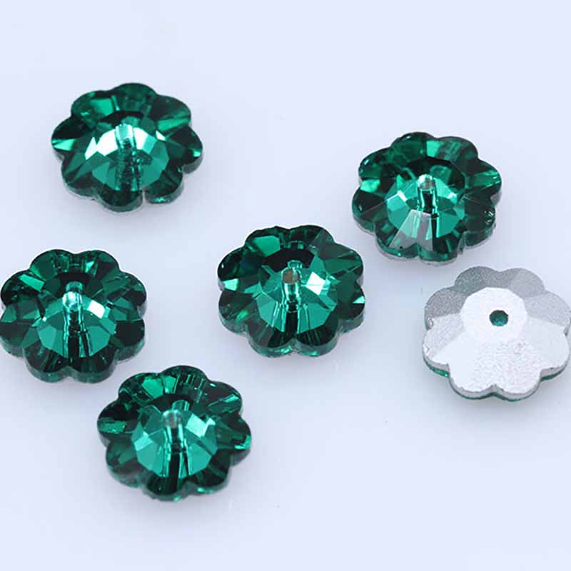 The hole is 8mm green