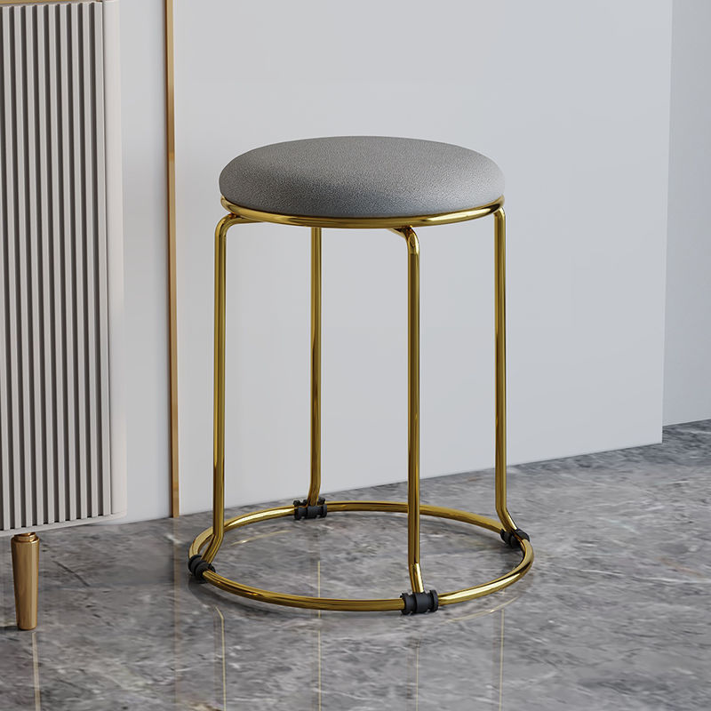 Velvet gray [titanium]