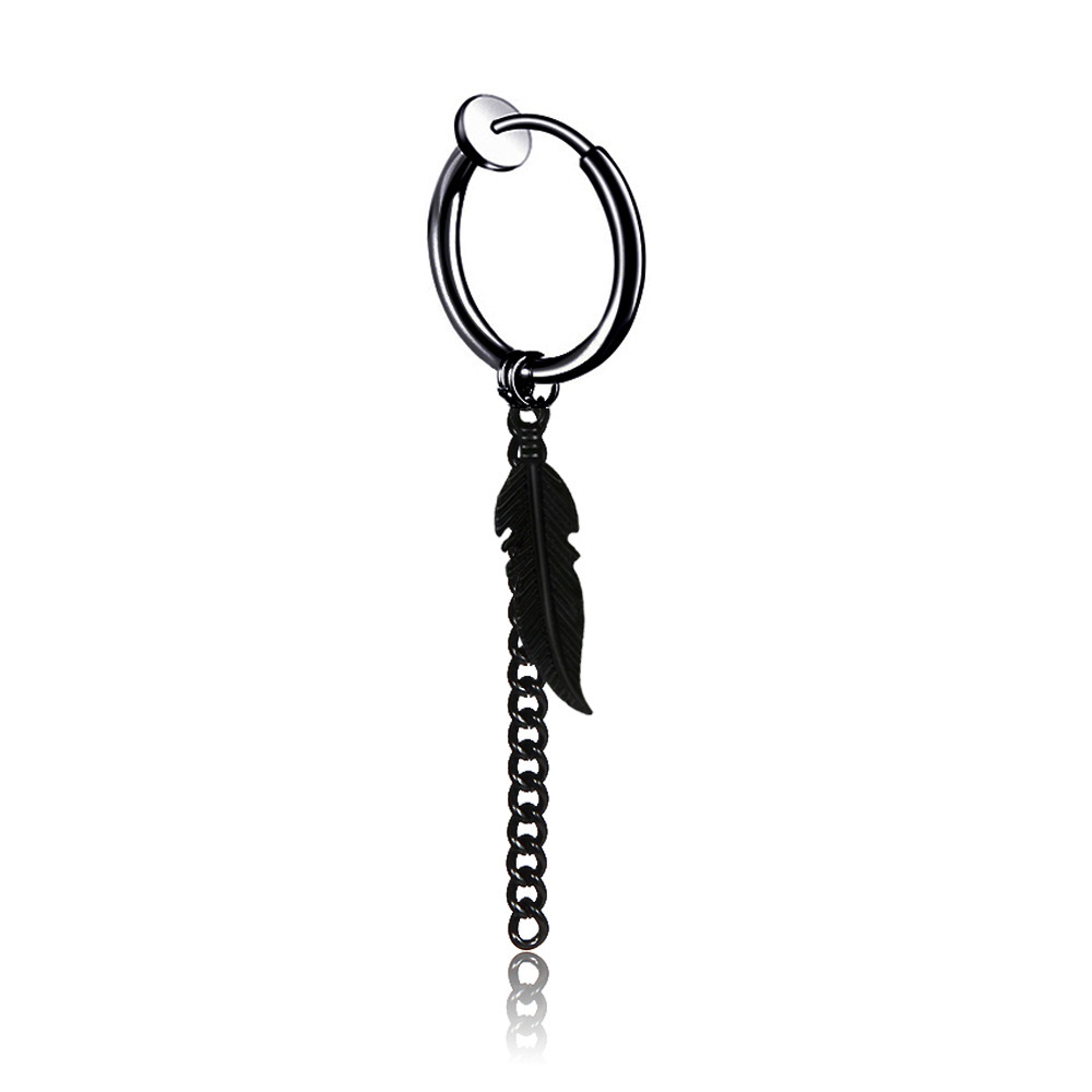 4:Black Leaf ear clip