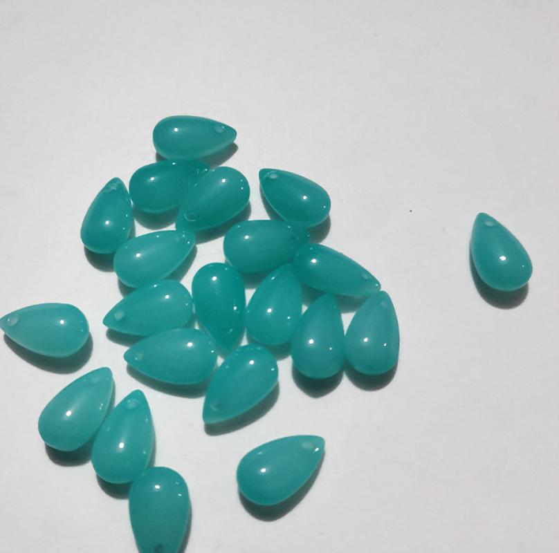 35:lago de água-marinha