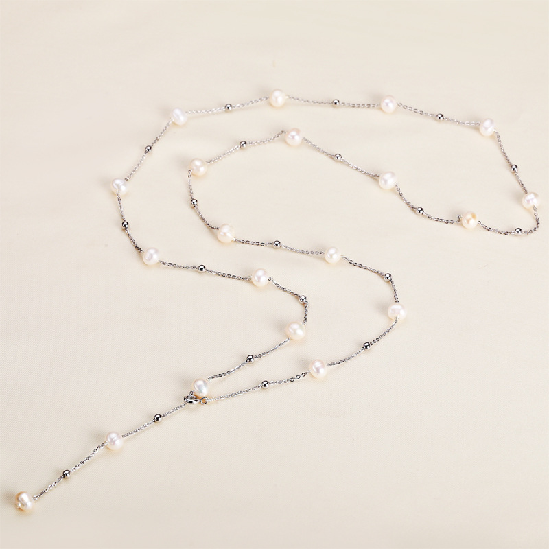 2:White gold chain gypsophila necklace