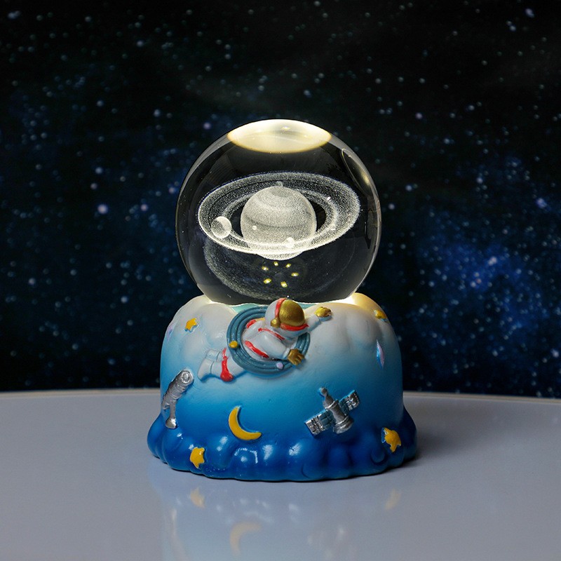 Blue astronaut Rotating Base - Saturn