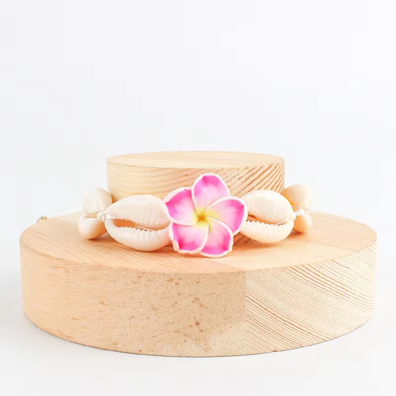 2:Shell Flower Bracelet