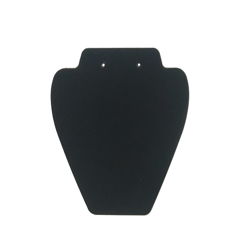 The flat necklace measures 21X17.8CM