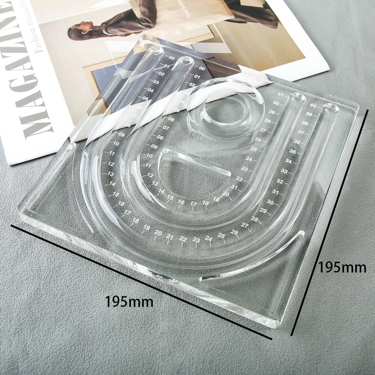 6:No. 3 square beading plate [19.5*19.5cm]