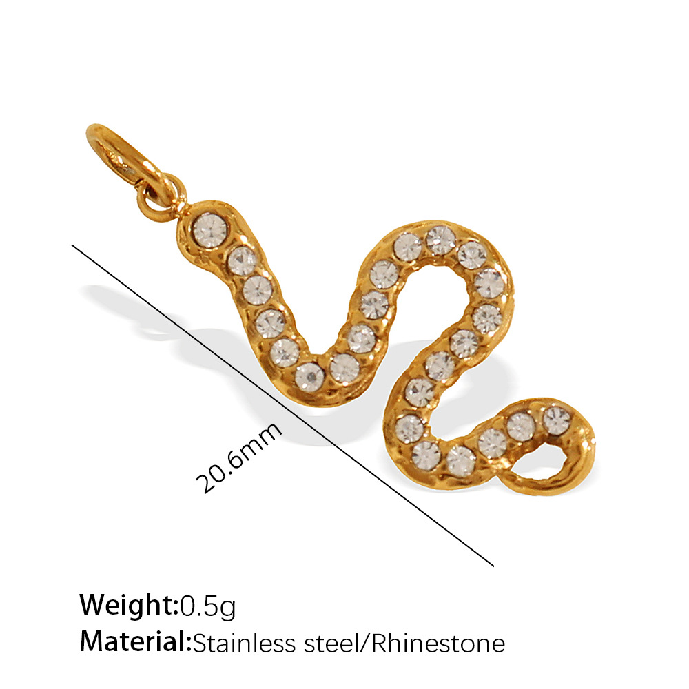 Pj51weg gold pendant