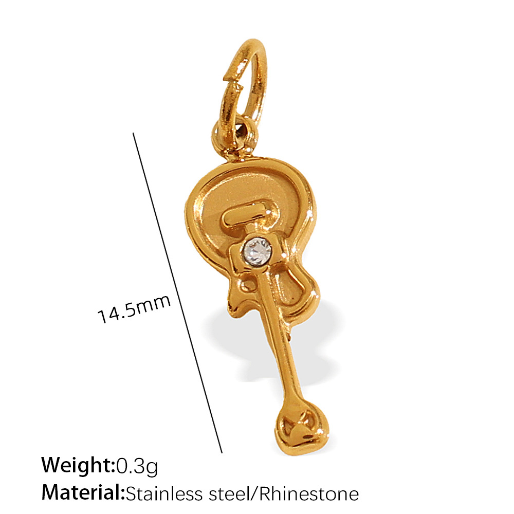 Pj68weg gold pendant