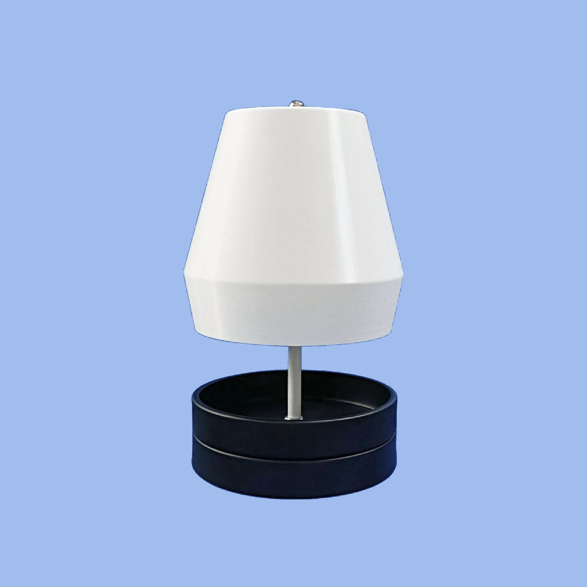 New style (black and white)