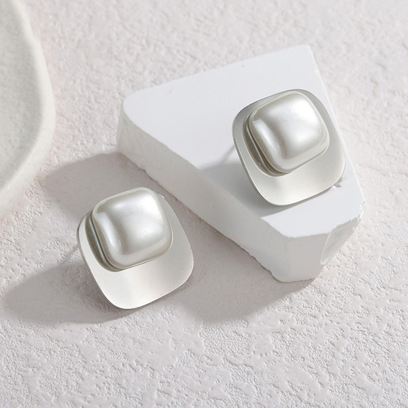 1:S-e1062 (steel color)