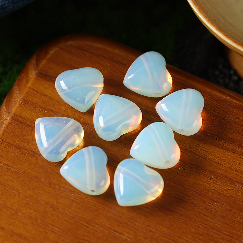 1:One opal (synthetic)