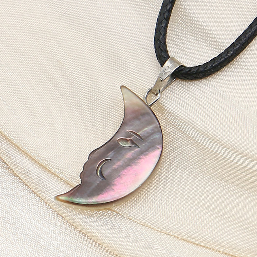 Black butterfly shell necklace