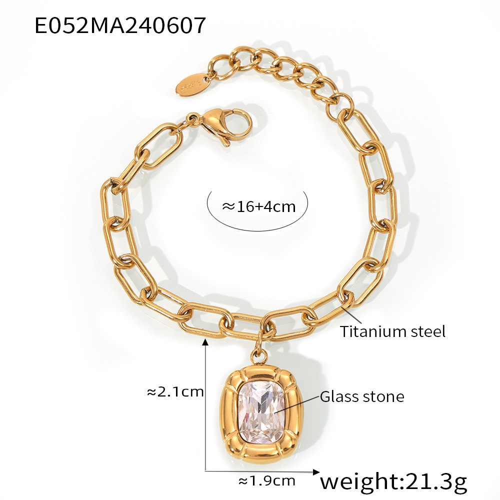 2:TXE052-Gold Bracelet