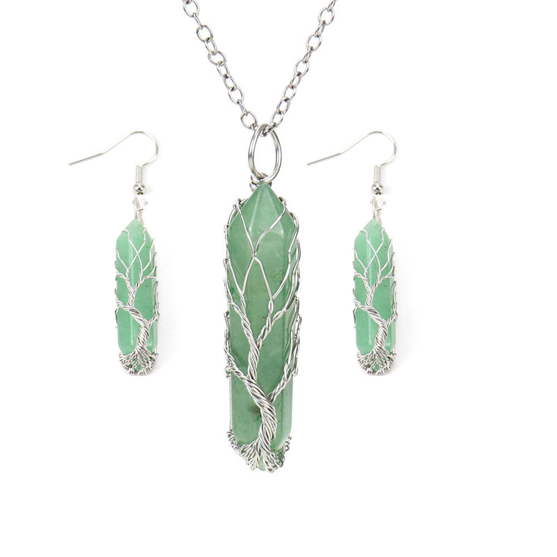 3:Green aventurine (necklace   earrings)