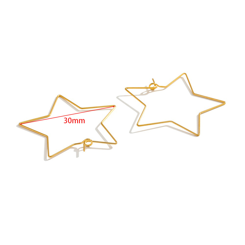 3:30mm five-pointed star earrings gold