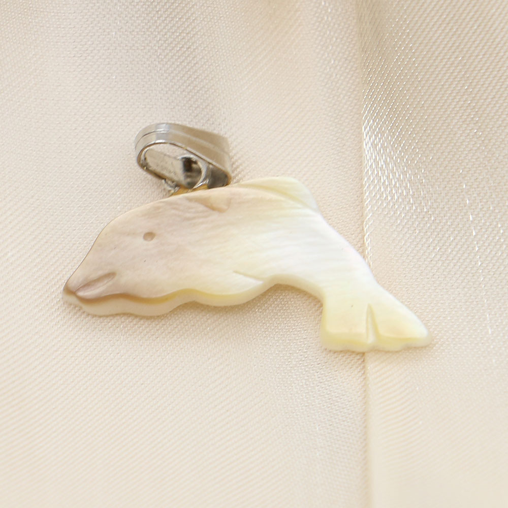 Yellow butterfly shell