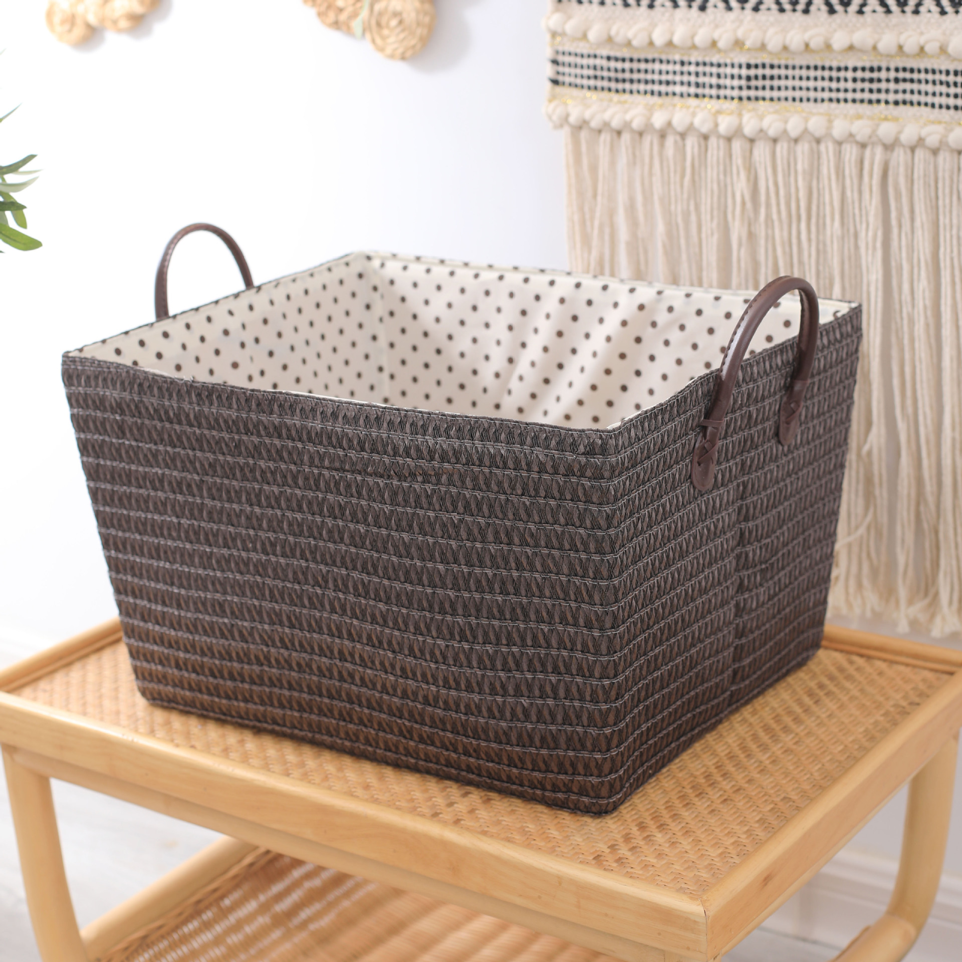 (dot lining) brown 45*35*25 [density board]]