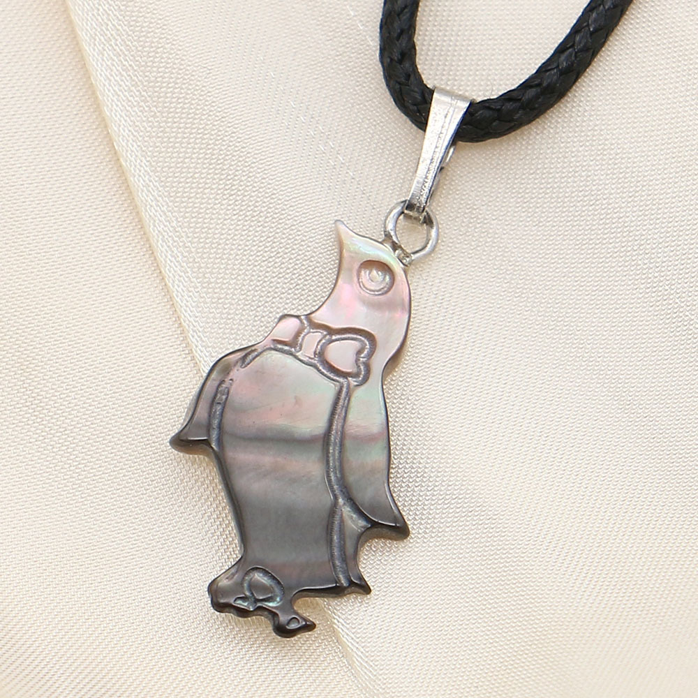 Black butterfly shell necklace